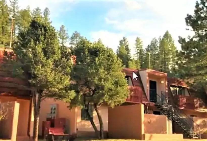 آپارتمان 1 خوابه, Pinecliff Village Resort