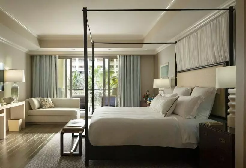 سوییت با چشم‌انداز دریا, Rosewood Baha Mar