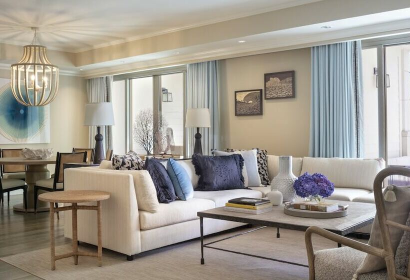 سوییت با چشم‌انداز دریا, Rosewood Baha Mar