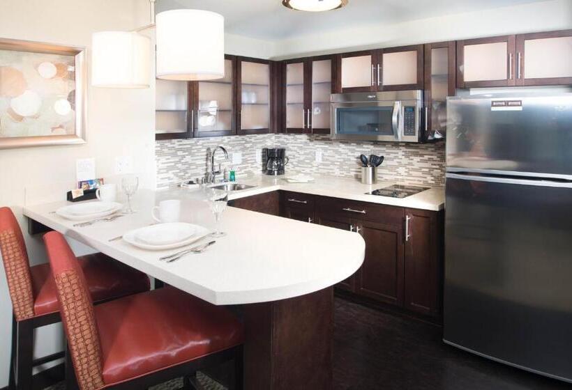 Люкс Кровать Кинг, Staybridge Suites Sacramento Folsom, An Ihg