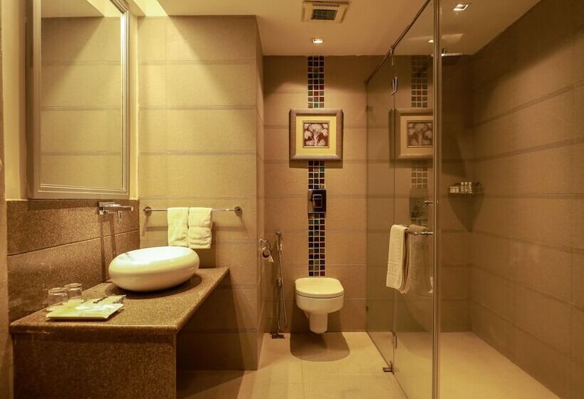 غرفة ديلوكس, The Greenwood Hotel Tezpur