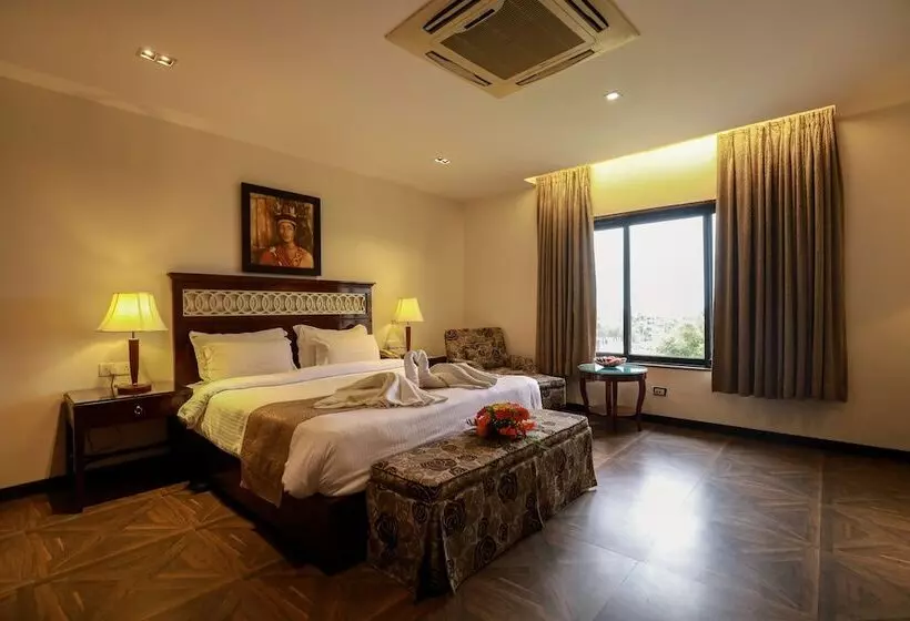 デラックスルーム, The Greenwood Hotel Tezpur