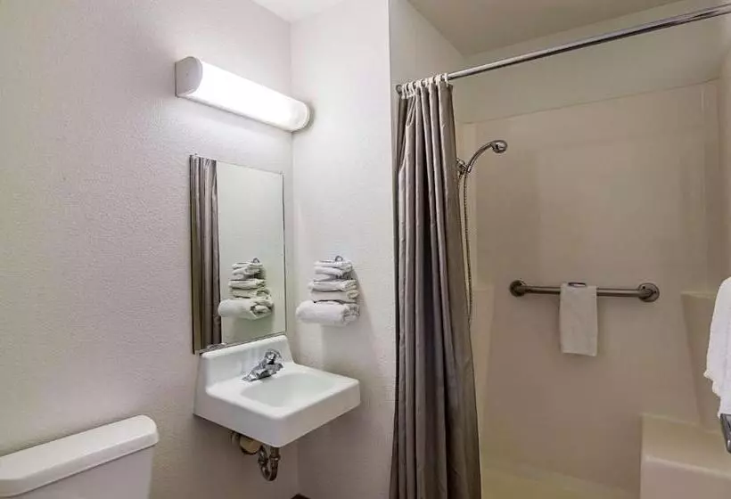 デラックスルーム, Motel 6 Laramie, Wy