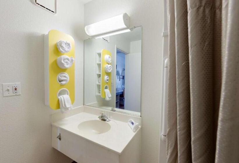 Номер Стандарт, Motel 6 Weed Mount Shasta