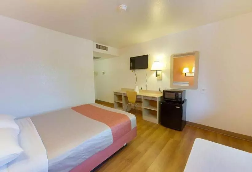 Standard-huone, Motel 6 Weed Mount Shasta