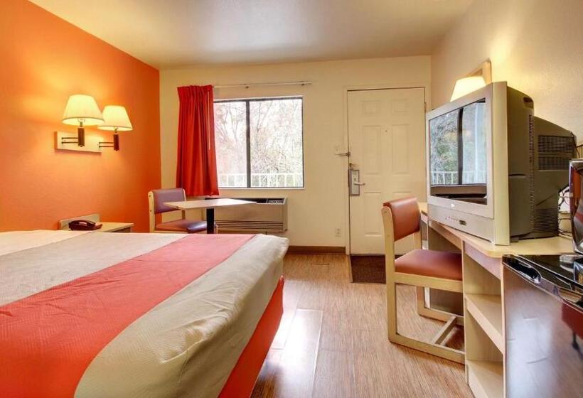 اتاق استاندارد, Motel 6 des Moines, Ia  North