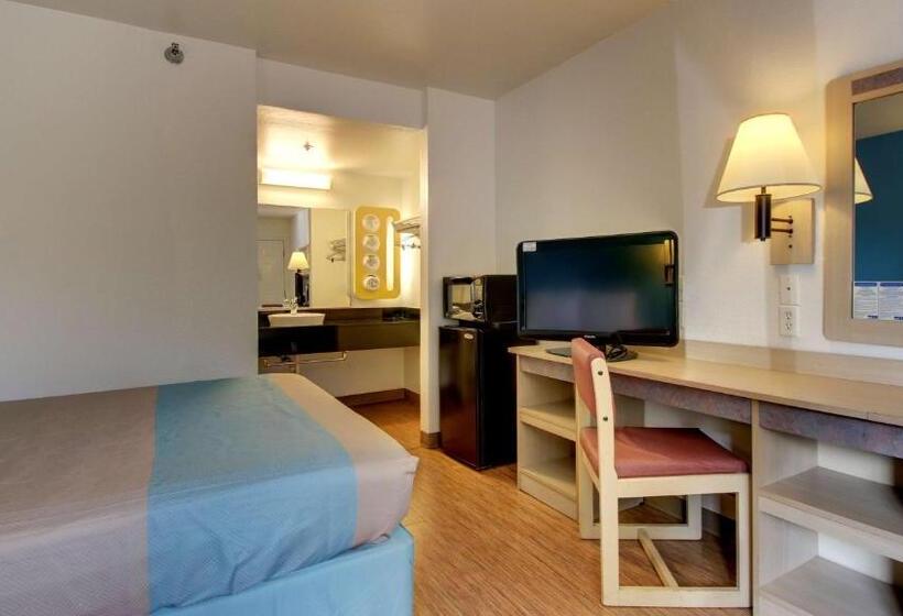 اتاق استاندارد, Motel 6 des Moines, Ia  North