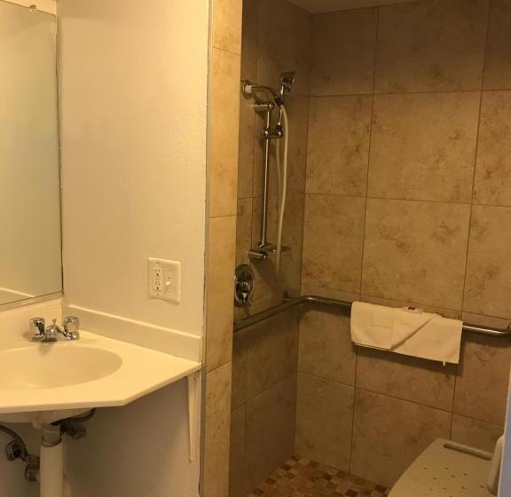 اتاق استاندارد برای معلولان, Motel 6 des Moines, Ia  North