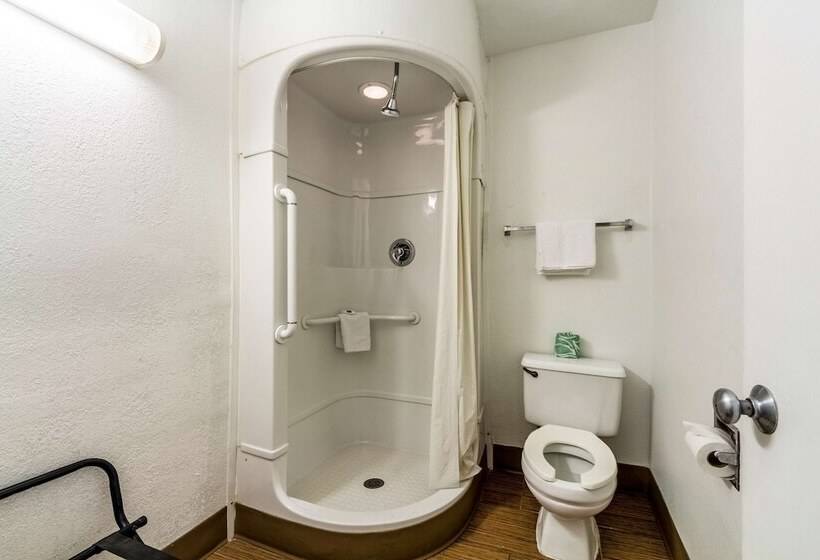Номер Стандарт 2 Двуспальные Кровати, Motel 6garland, Tx  Dallas