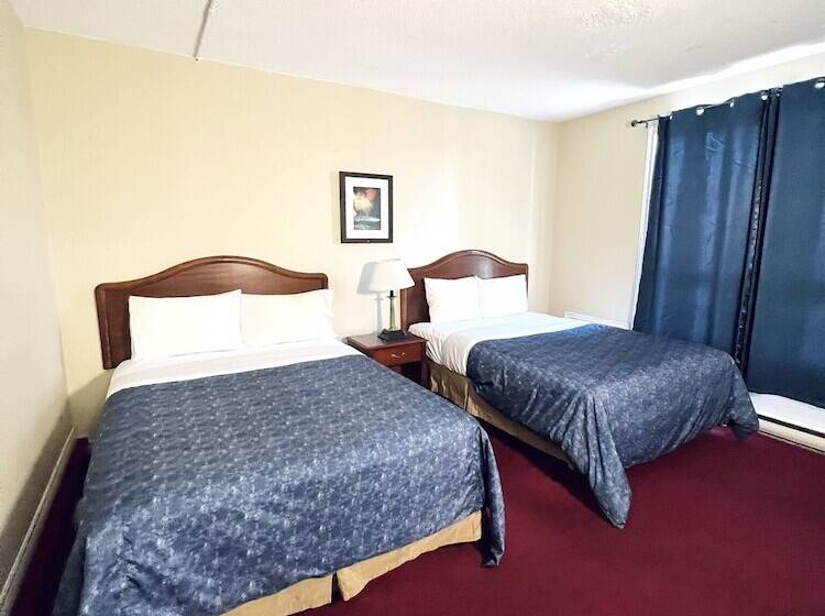 غرفة عائلية, Fairway Inn By The Falls