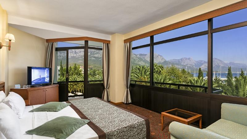 غرفة قياسية, Fairway Inn By The Falls