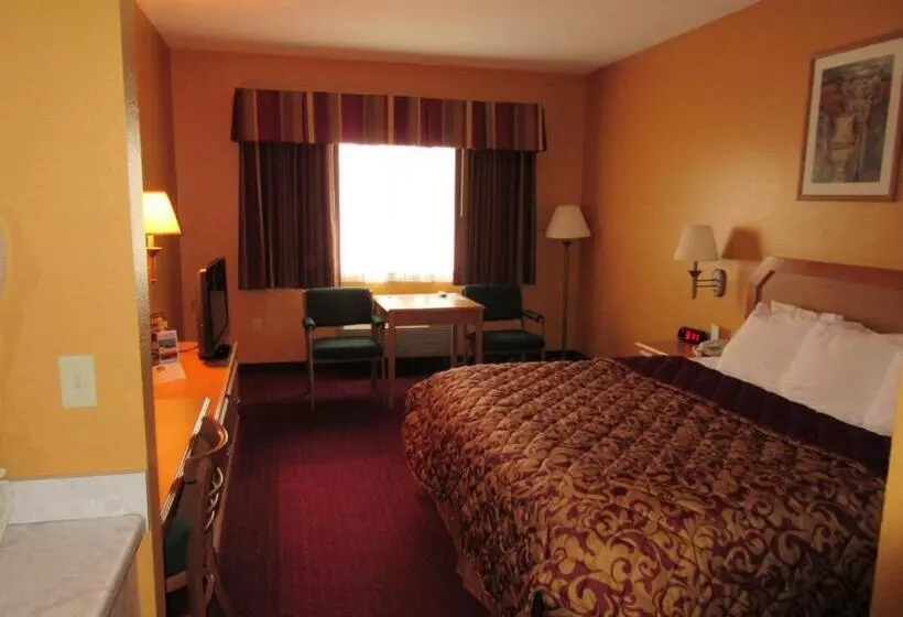 キングサイズベッドのスタンダードルーム, Parkfield Inn Warsaw