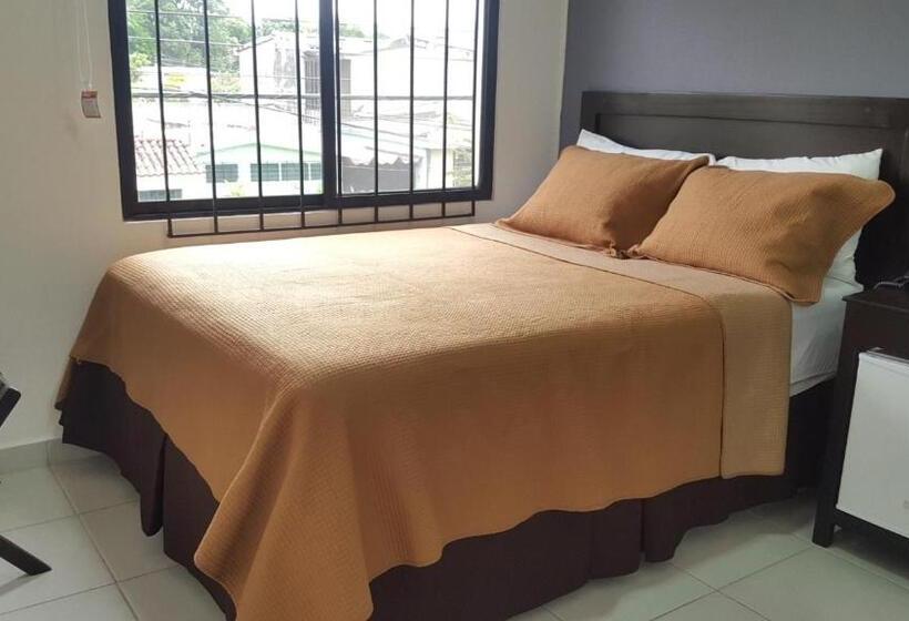 Номер Стандарт Индивидуальный, Tazumal House