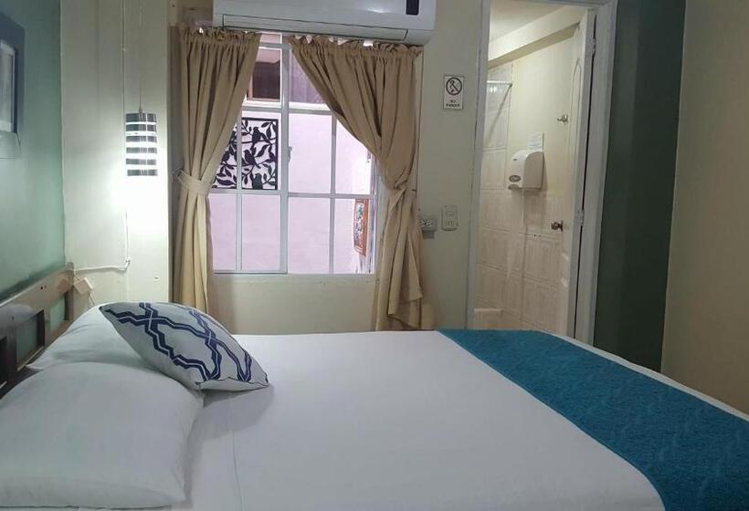 Номер Стандарт Трехместный, Tazumal House