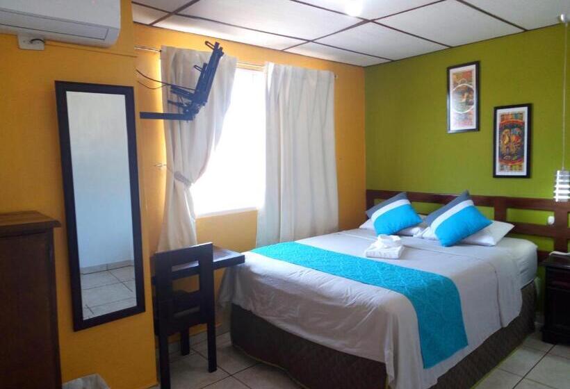 Номер Стандарт Индивидуальный, Tazumal House