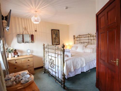 スーペリアールーム, The Shepherd S Purse