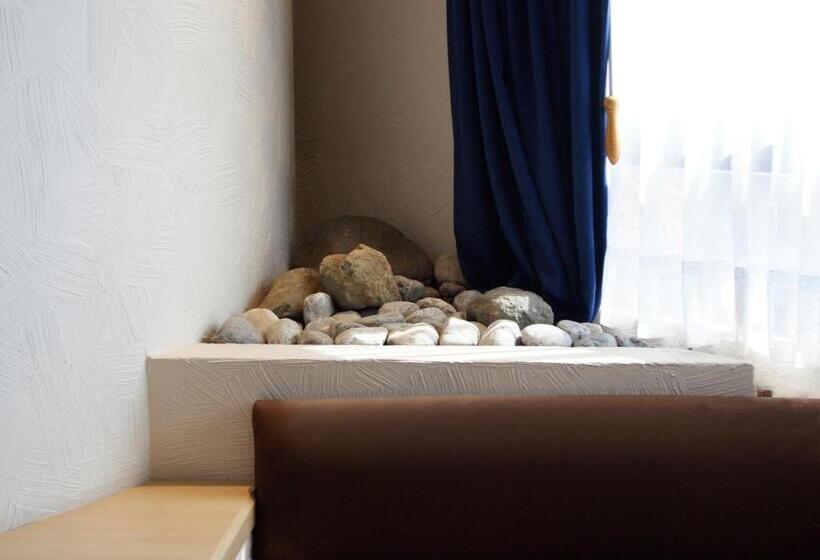 Полулюкс, Porto Novo Hotel & Suites