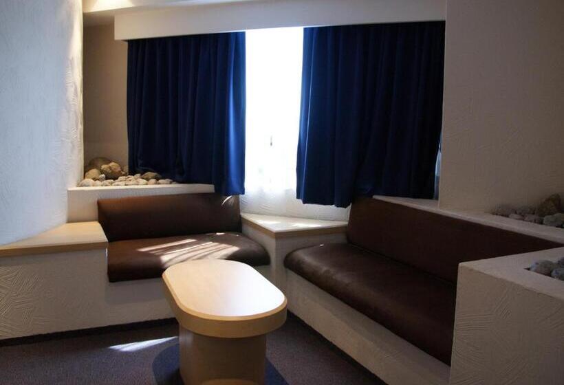 Люкс с гидромассажем, Porto Novo Hotel & Suites