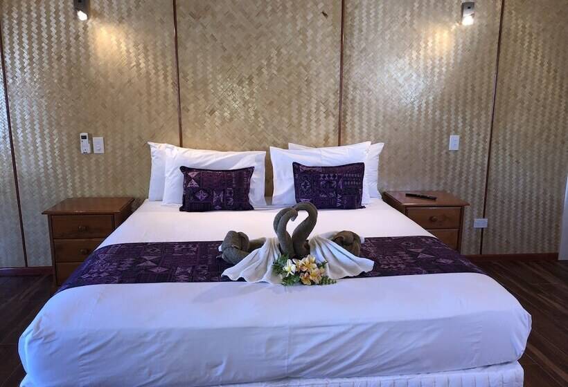 بانگلوی لوکس, Rino S Motel