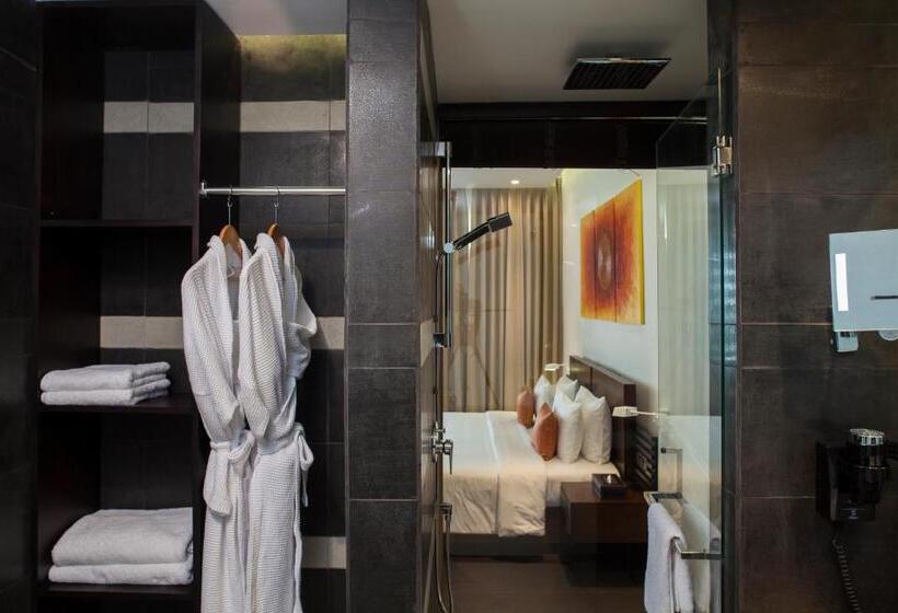 חדר סופריור עם נוף לים ומרפסת, Citrus Waskaduwa