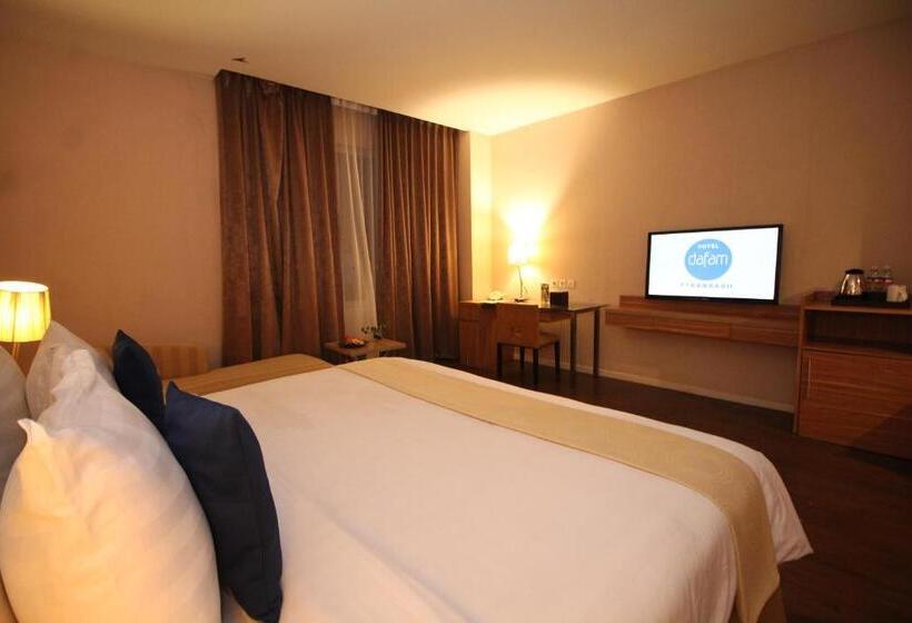 غرفة تنفيذية, Dafam Pekanbaru