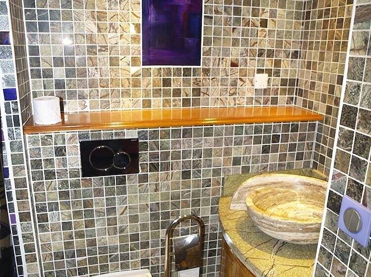 带海景的标准房, De Calais