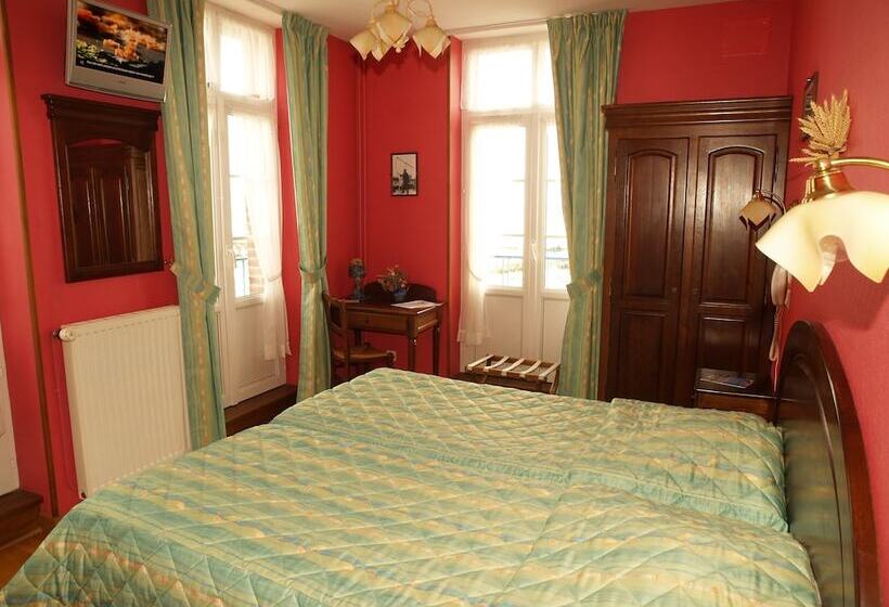 带海景的标准房, De Calais