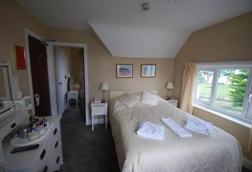 Triple Room Sea View, Headlands
