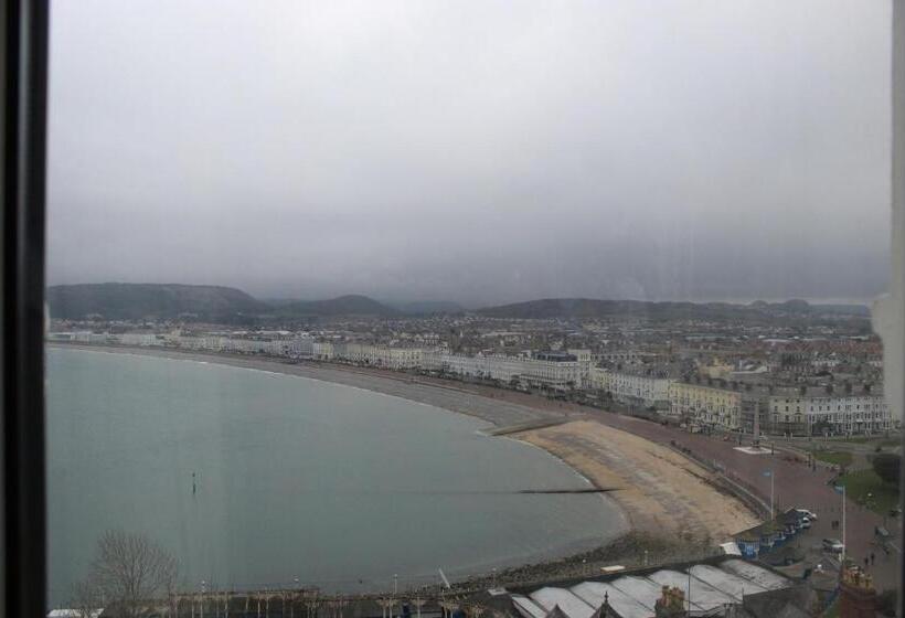 Triple Room Sea View, Headlands