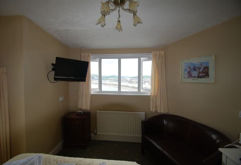 Triple Room Sea View, Headlands