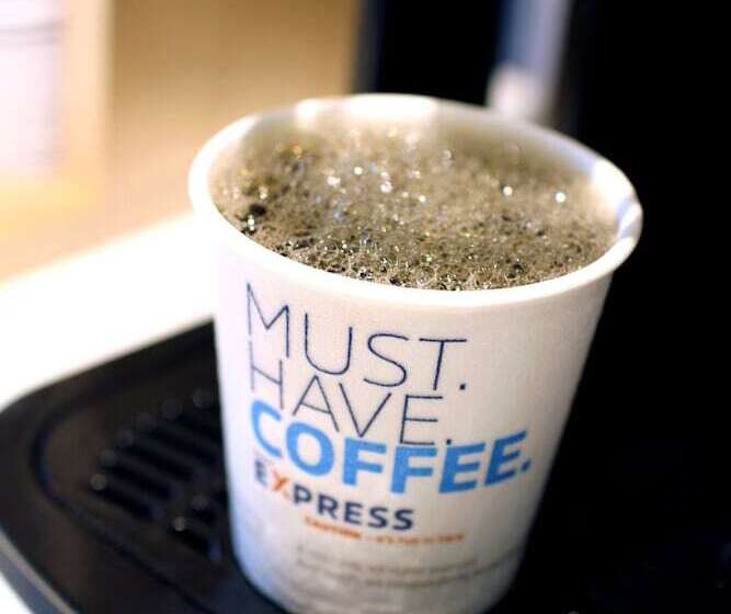 اتاق استاندارد برای معلولان, Holiday Inn Express & Suites Ironton, An Ihg