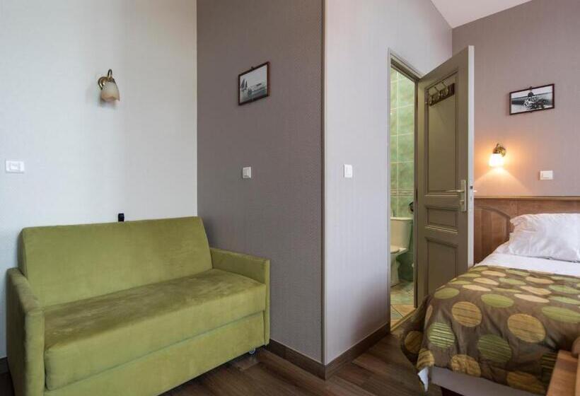 Triple Room Sea View, De Calais