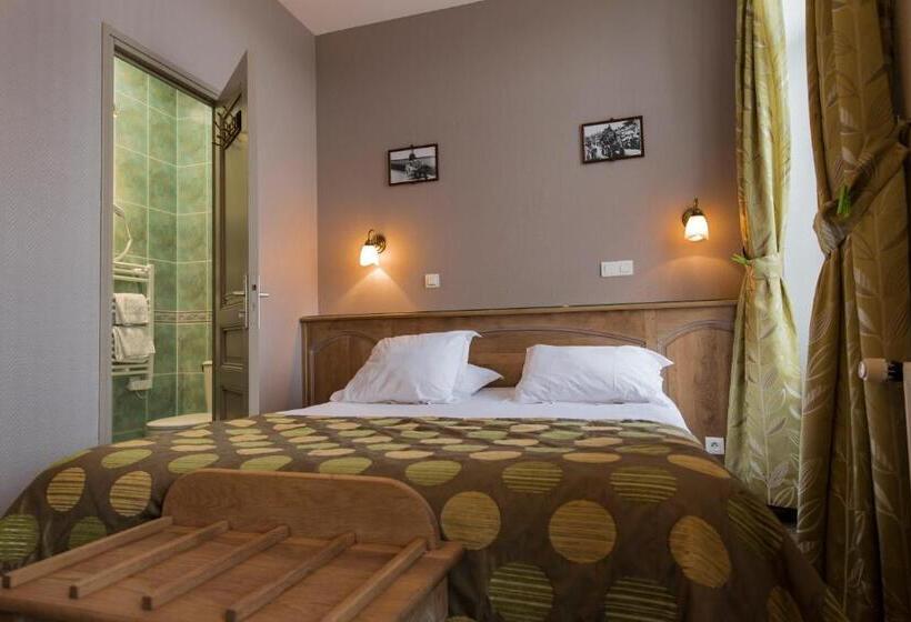 Triple Room Sea View, De Calais