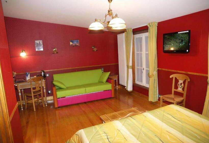 四人高级间, De Calais