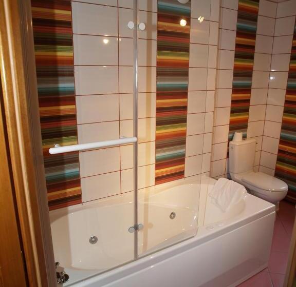 四人高级间, De Calais