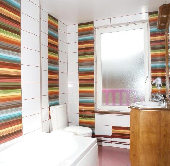 四人高级间, De Calais