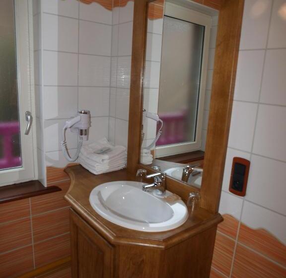 四人高级间, De Calais