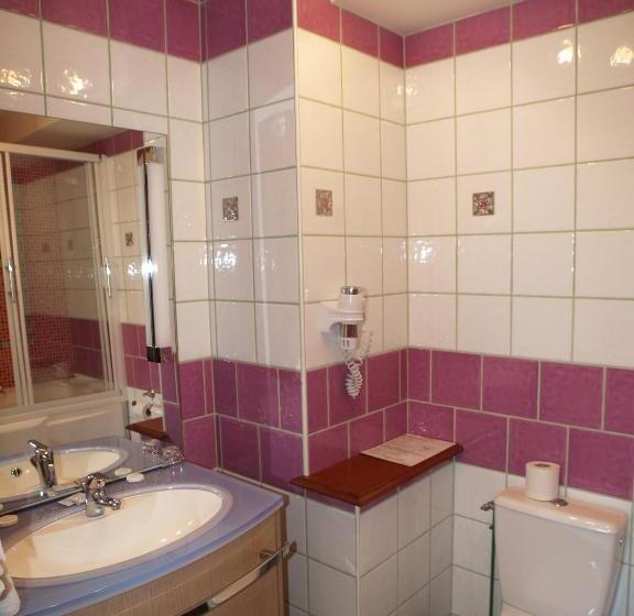 Triple Room Sea View, De Calais