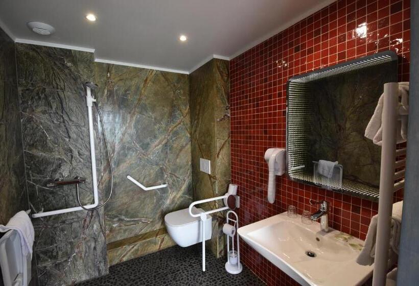 带海景的标准房, De Calais