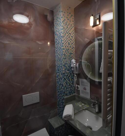 带海景的标准房, De Calais