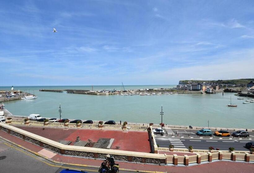 带海景的标准房, De Calais