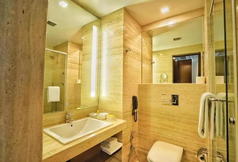 キングサイズベッドのスタンダードルーム, Hyatt Centric Rajpur Road Dehradun