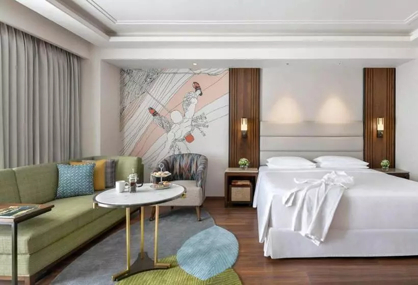 キングサイズベッドのエクゼクティブルーム, Hyatt Centric Rajpur Road Dehradun