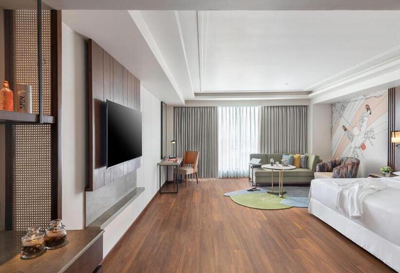 キングサイズベッドのエクゼクティブルーム, Hyatt Centric Rajpur Road Dehradun