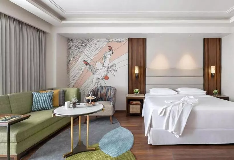 キングサイズベッドのエクゼクティブルーム, Hyatt Centric Rajpur Road Dehradun