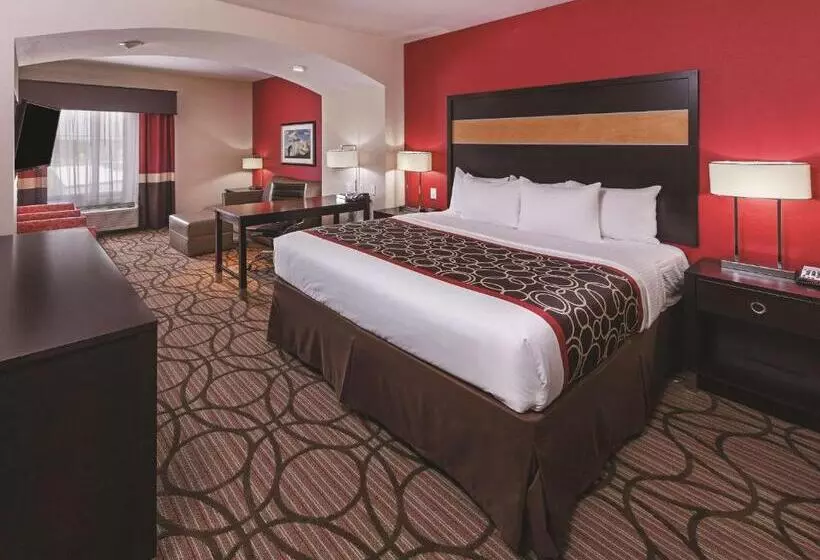 身障者適用キングサイズベッドルーム, La Quinta By Wyndham Wichita Falls   Msu Area
