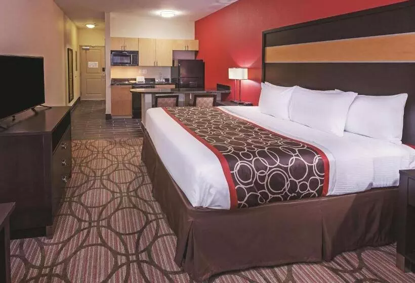 身障者適用キングサイズベッドルーム, La Quinta By Wyndham Wichita Falls   Msu Area