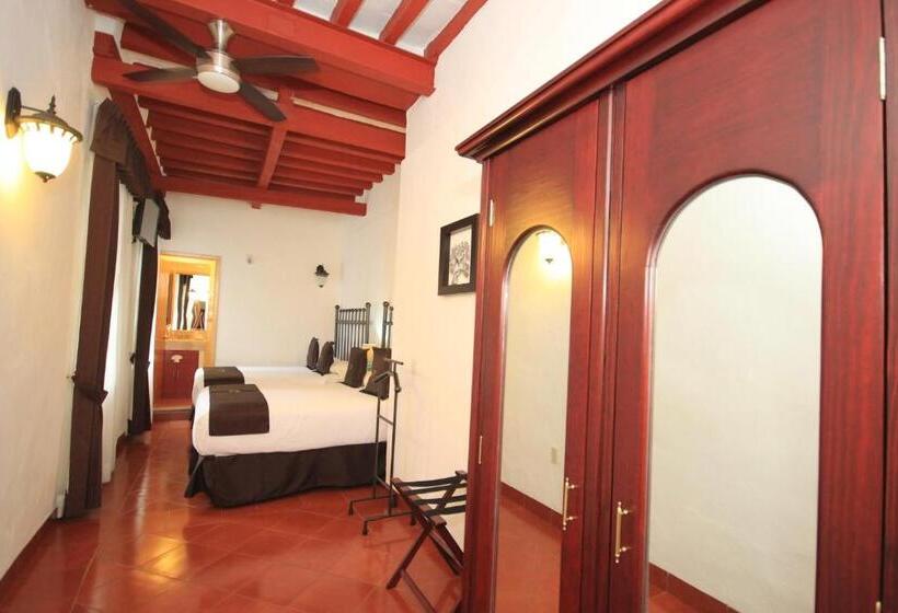 اتاق استاندارد با 2 تخت دوبل, Santa Regina