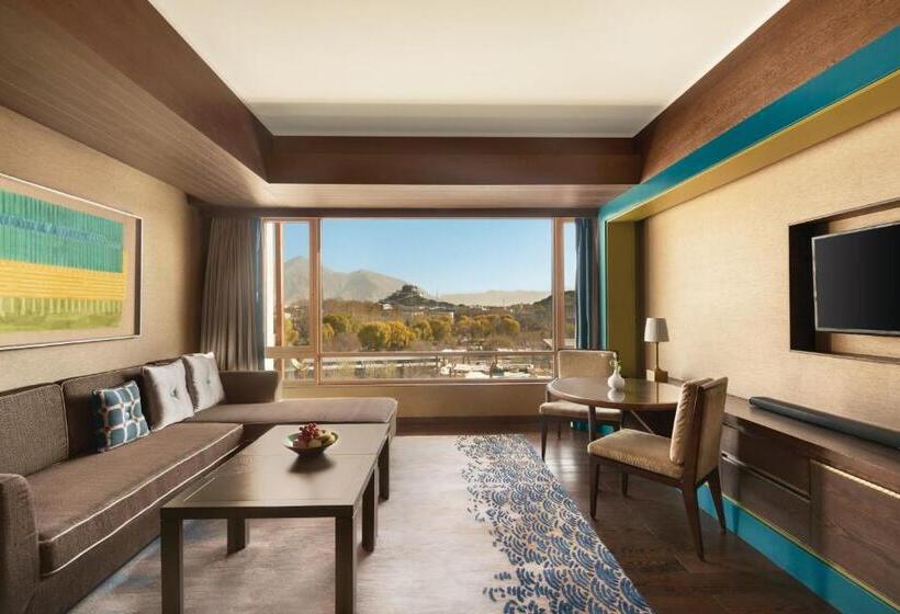 Представительский люкс с видом, Shangrila Lhasa