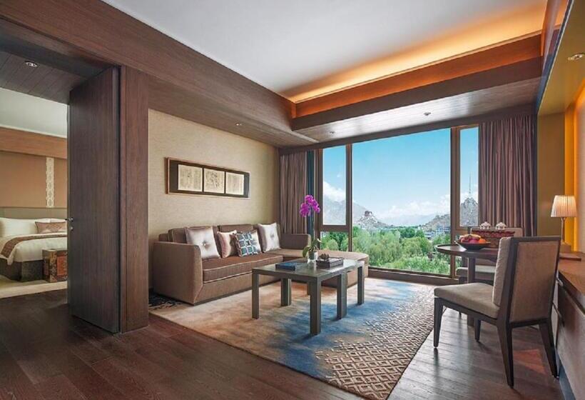 جناح تنفيذي مع إطلالات, Shangrila Lhasa